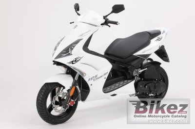 Peugeot Jet Ice Blade 2010