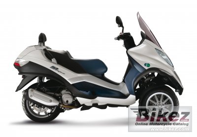 Piaggio MP3 125 Hybrid 2011