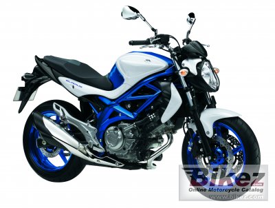 Suzuki Gladius 2011