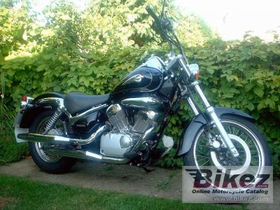 Suzuki Intruder 125 2000