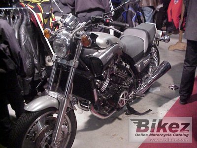 Yamaha VMX 1200 V-Max 2000