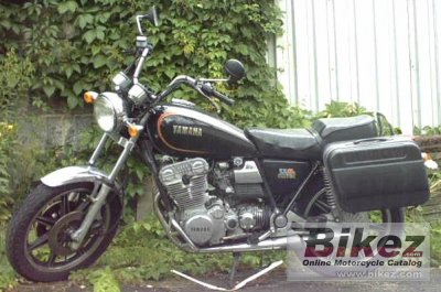 Yamaha XS 750 US. Custom 1980