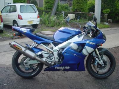 Yamaha YZF-R1 2000