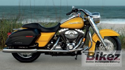 Harley-Davidson FLHRS Road King Custom 2006