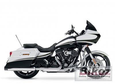 Harley-Davidson FLTRXSE CVO Road Glide Custom 2012