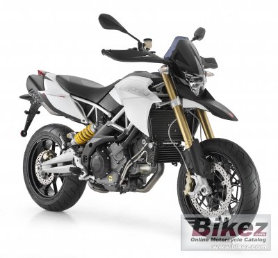 Aprilia Dorsoduro 1200 2011
