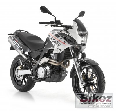 Aprilia Pegaso 650 2011