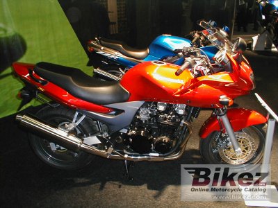Kawasaki ZR-7 S 2001