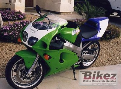 Kawasaki ZX-7RR Ninja 1998
